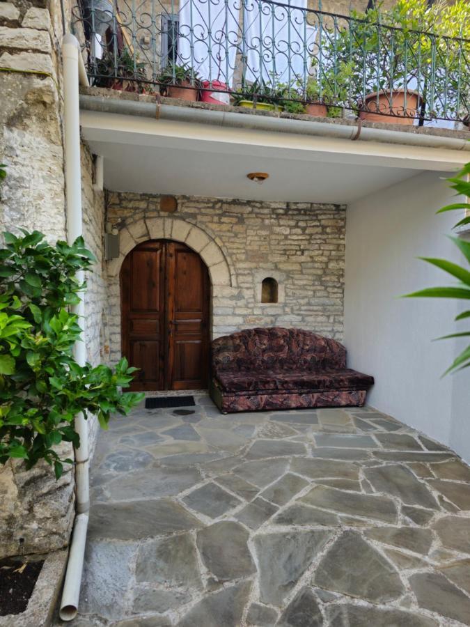 Traditional House Shapllo Gjirokaster Ngoại thất bức ảnh